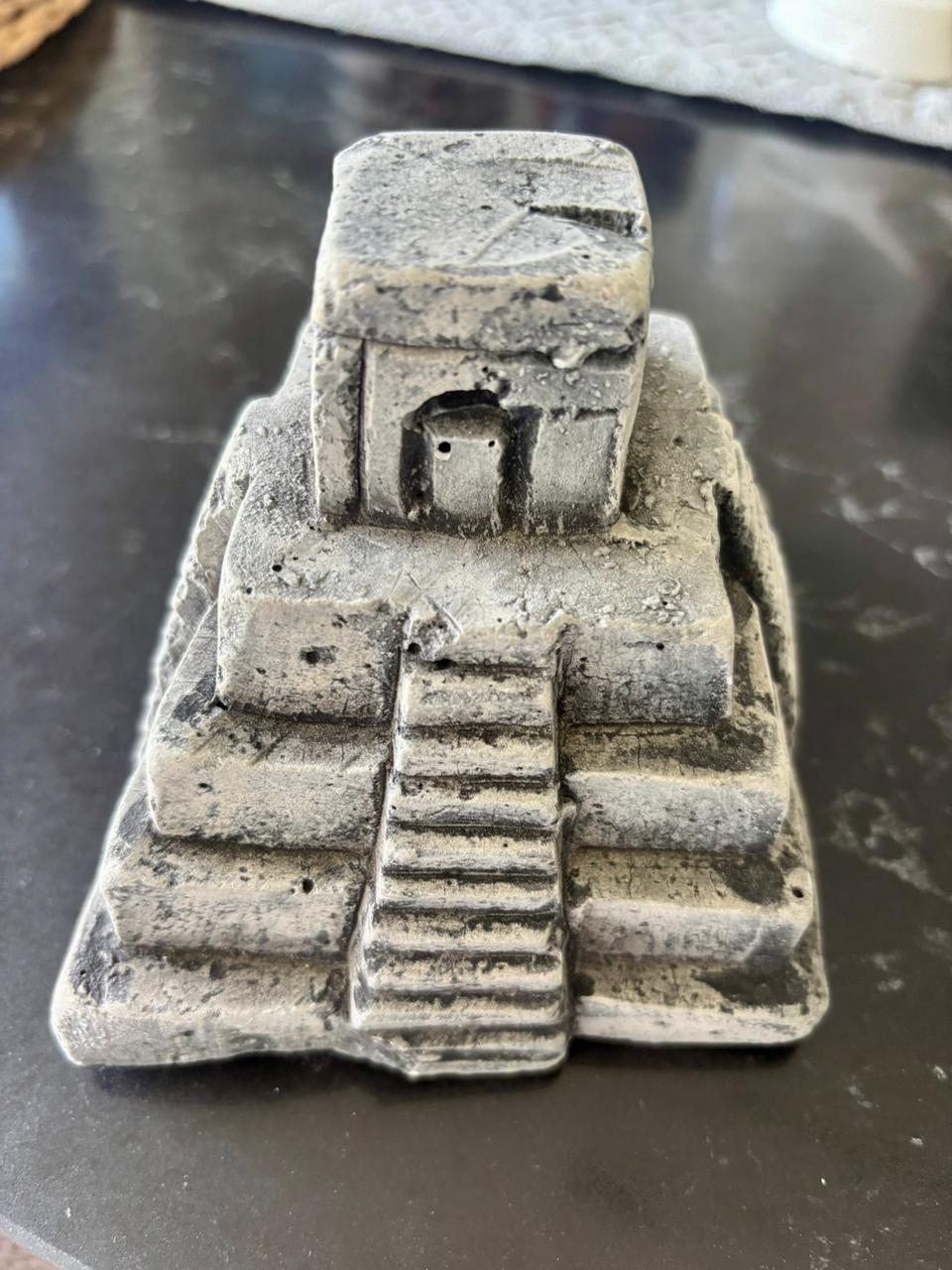 Handcrafted Mayan Temple Replica – Inspired by Copán Ruins